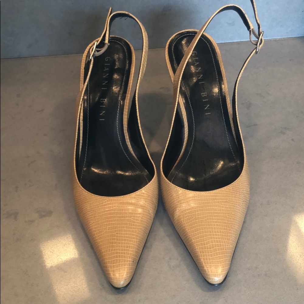 Gianni Binni heels